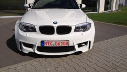 BMW-1er-M-V10-replica-12.jpg
