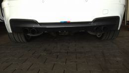 BMW-1er-M-V10-replica-03.jpg